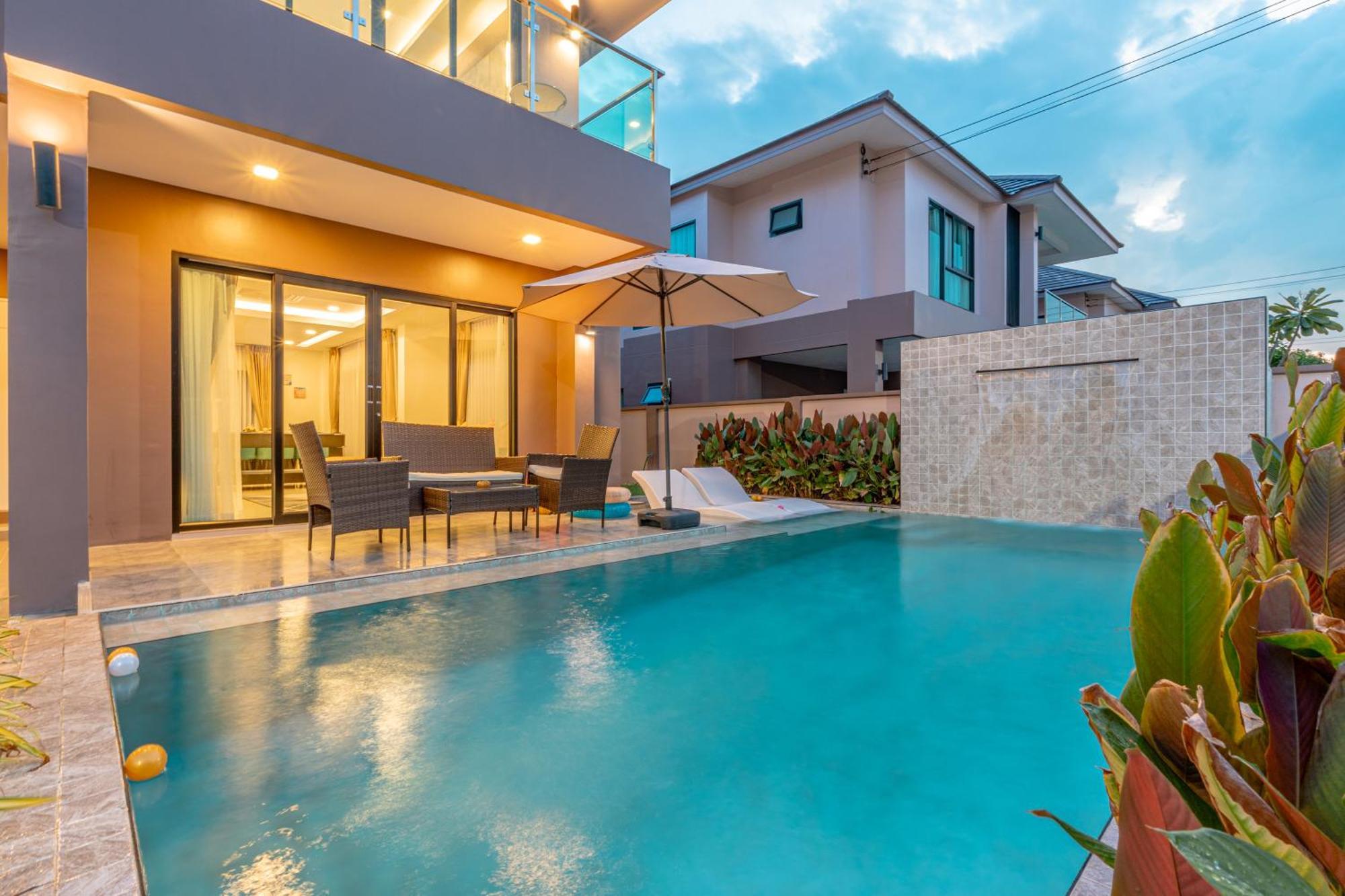 Southern Peak Pool Villa Huay Yai Pattaya Ban Huai Yai Esterno foto